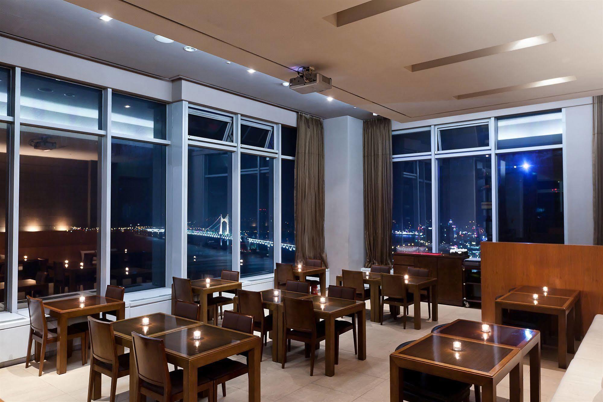 Hanwha Resort Haeundae Busan Exterior photo