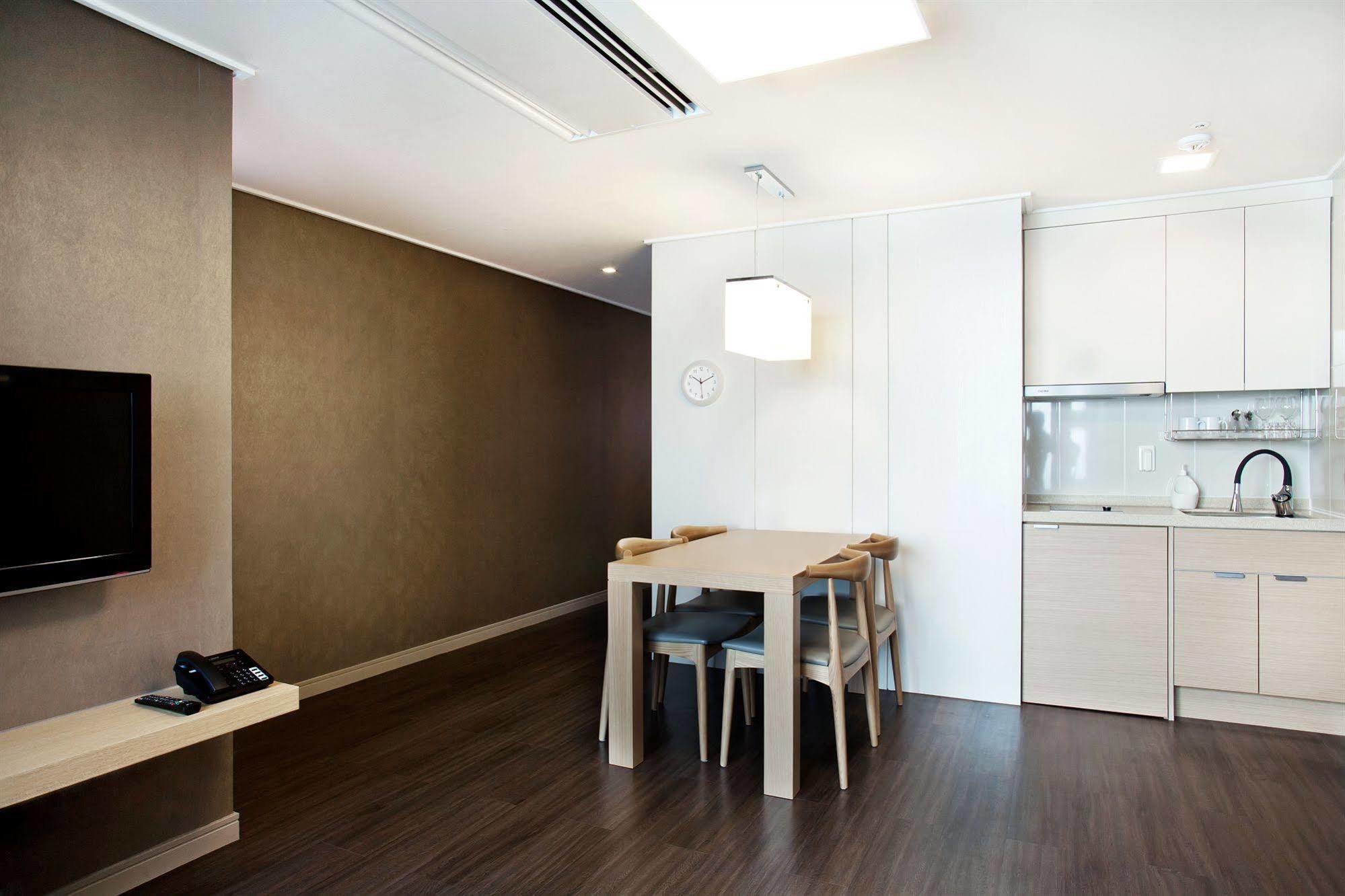 Hanwha Resort Haeundae Busan Exterior photo